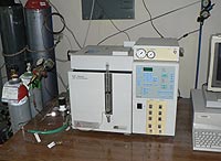 Laboratorn pstroj pro analzu plyn